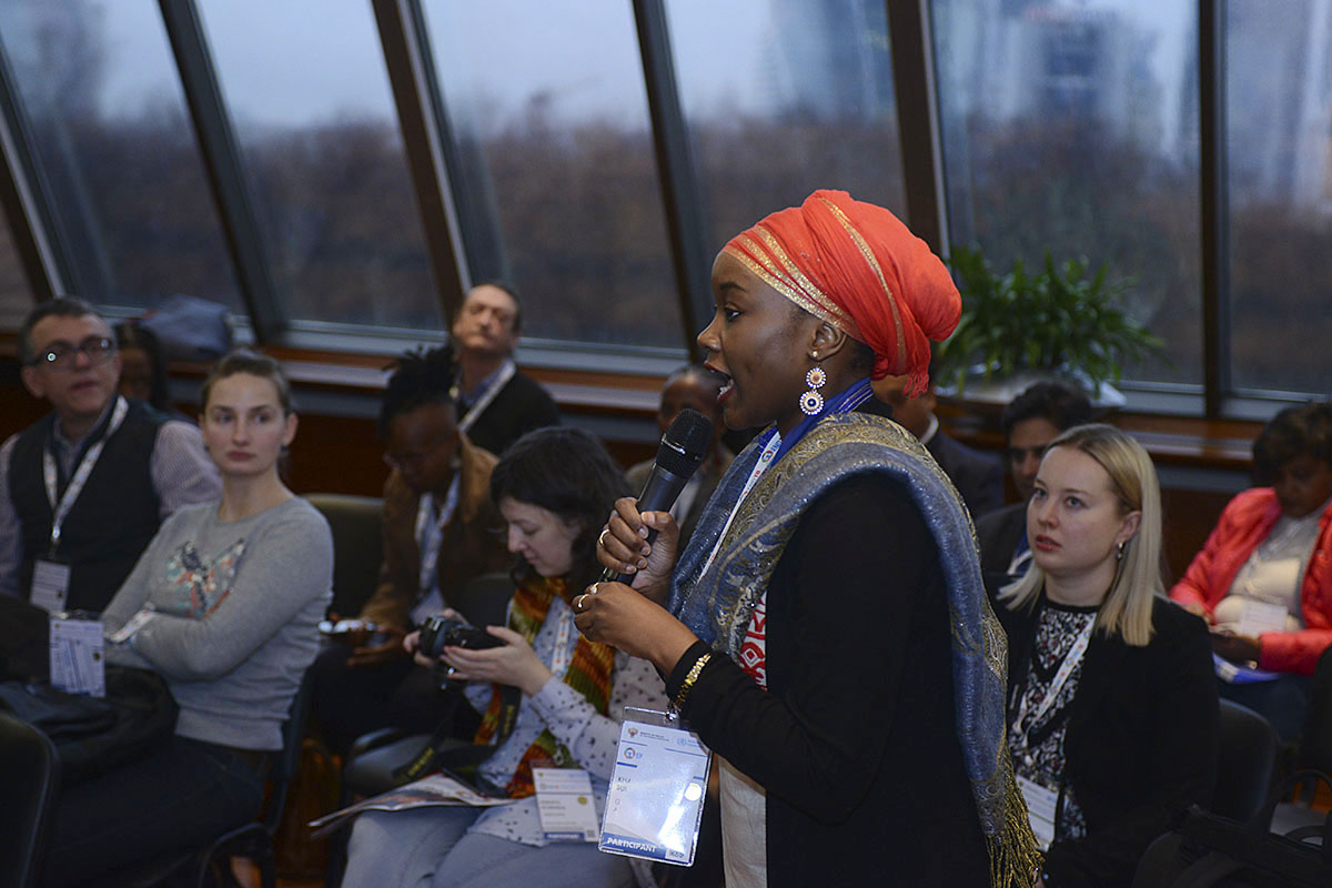 Question from the audience during the Global Conference on Ending TB held in Moscow, Russian Federation, 16-17 November 2017.